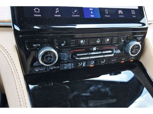 Used 2022 Jeep Grand Cherokee Summit image 30