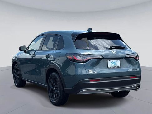 Certified 2025 Honda HR-V Sport image 6