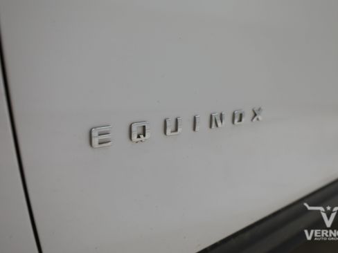 Used 2021 Chevrolet Equinox LT FWD image 10