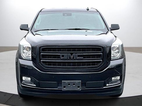 Used 2019 GMC Yukon SLT image 3