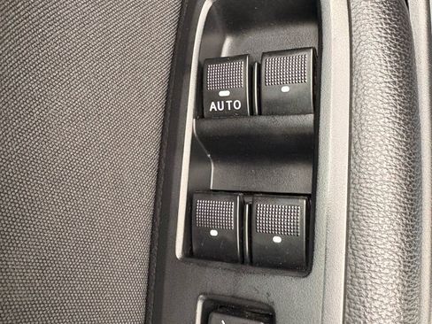 Used 2020 Ford Ranger XLT image 9