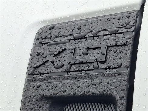 New 2026 Ford Maverick XLT w/ XLT Luxury Package image 10