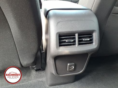 Used 2024 Chevrolet Equinox LS w/ Driver Confidence II Package FWD image 27