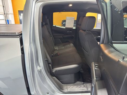 Certified 2023 Chevrolet Colorado LT w/ LT Convenience Package II image 18