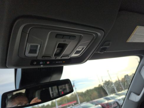 Used 2023 GMC Sierra 1500 SLT w/ SLT Premium Plus Package image 26