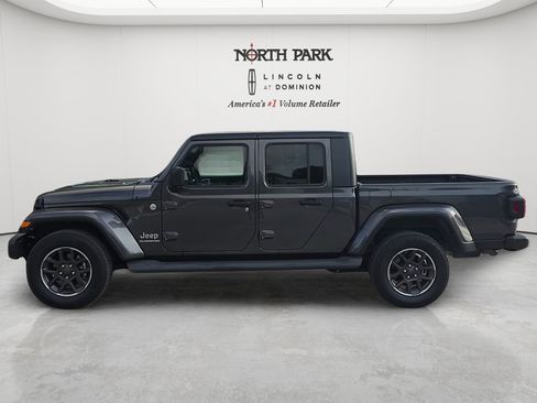 Used 2021 Jeep Gladiator Overland w/ Popular Equipment Package AWD/4WD image 8