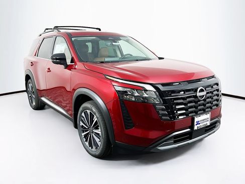 New 2026 Nissan Pathfinder Platinum AWD/4WD image 1