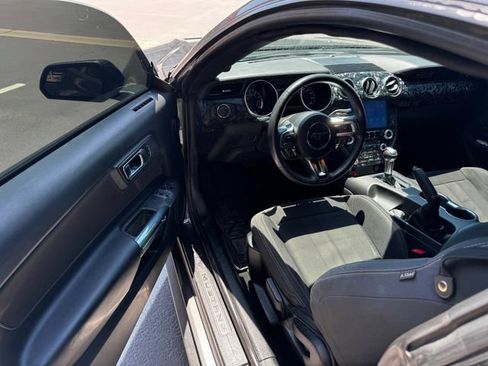 Used 2020 Ford Mustang Coupe RWD image 22