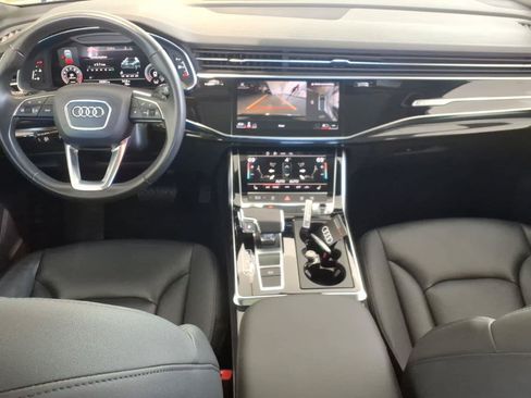 Used 2023 Audi Q7 2.0T Premium w/ Convenience Package AWD/4WD image 17