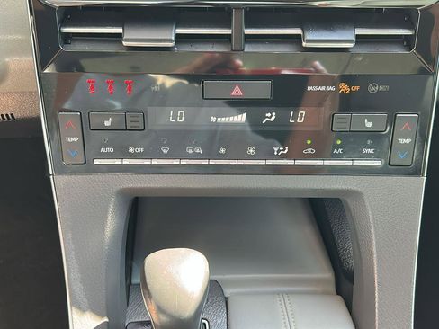 Used 2020 Toyota Avalon XSE w/ Carpet Mat Package image 14