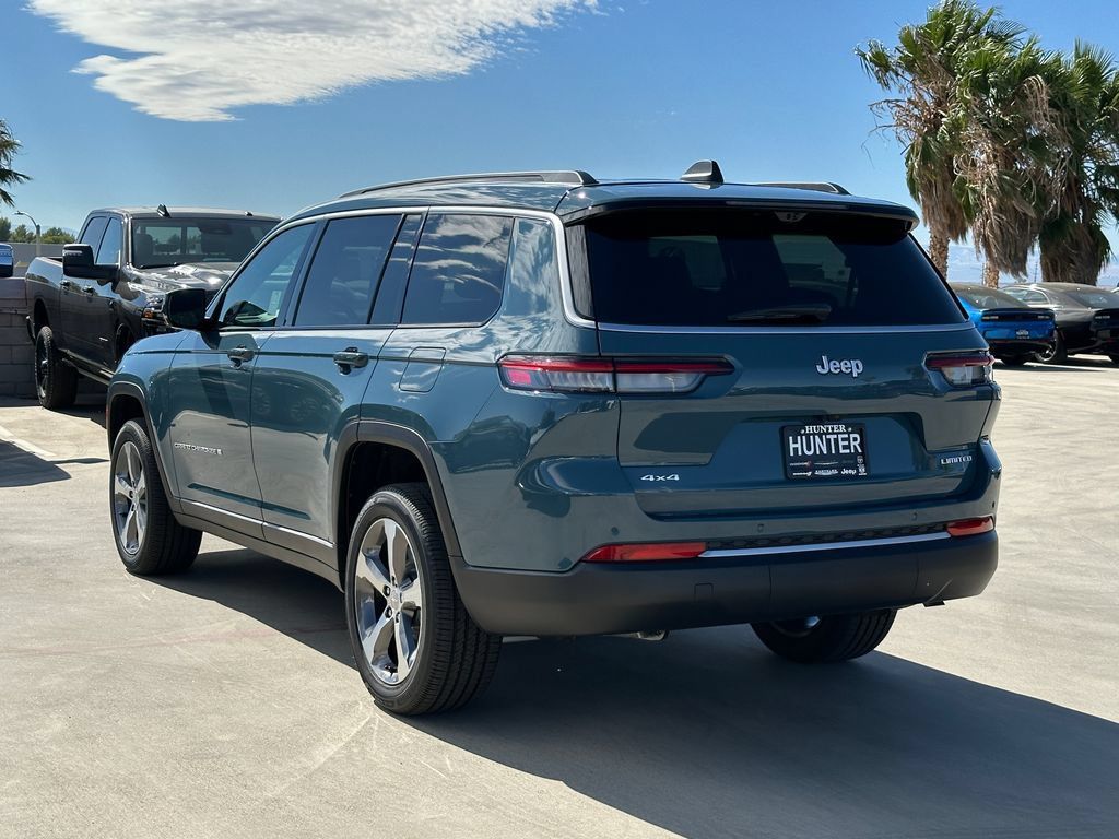 New 2026 Jeep Grand Cherokee L Limited w/ Luxury Tech Group II AWD/4WD image 4