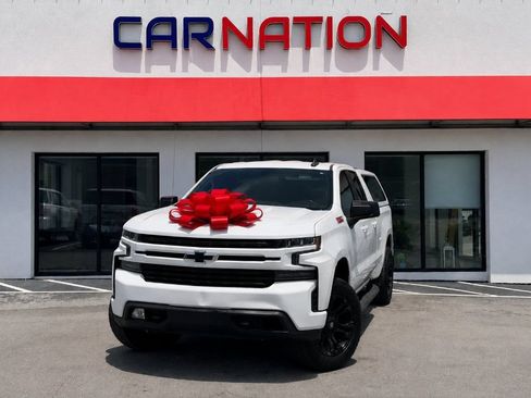 Used 2020 Chevrolet Silverado 1500 RST AWD/4WD image 2