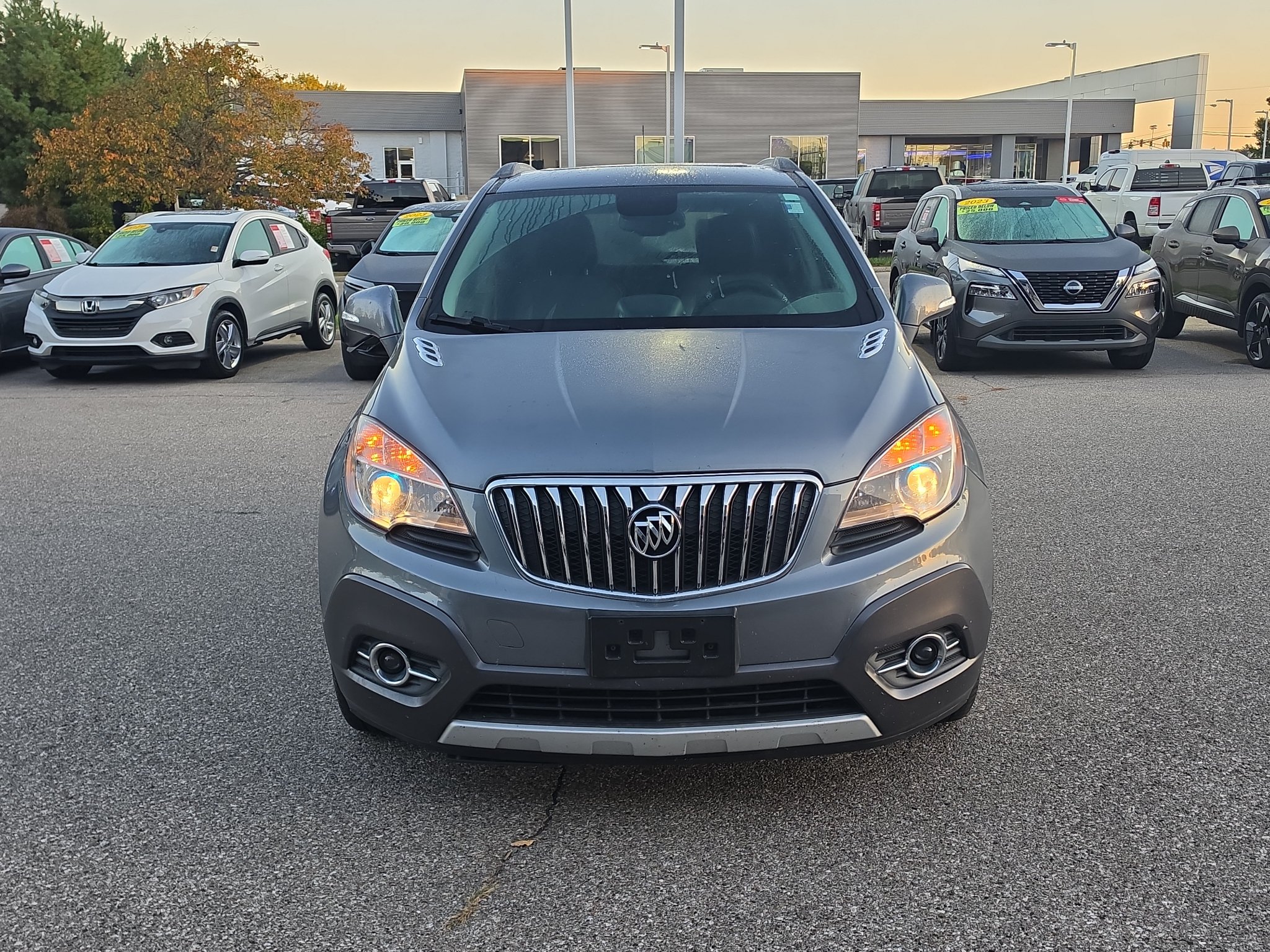 Used 2015 Buick Encore Convenience AWD/4WD image 2