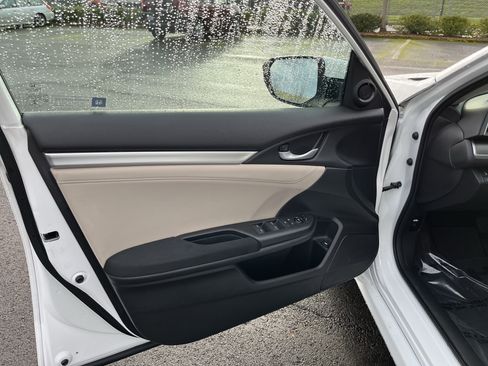 Used 2017 Honda Civic EX image 16