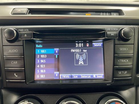 Used 2017 Toyota RAV4 LE image 14