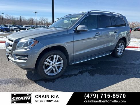 Used 2015 Mercedes-Benz GL 450 4MATIC image 2