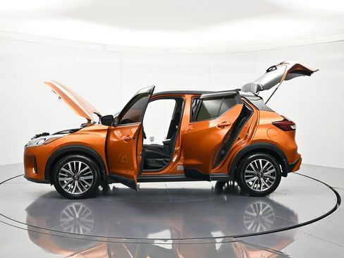 Used 2022 Nissan Kicks SV FWD image 45