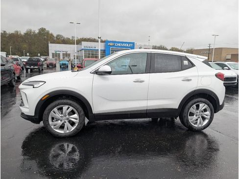 New 2026 Buick Encore GX Preferred w/ Comfort Package image 4