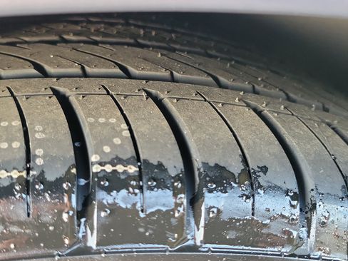 Used 2018 Genesis G90 5.0 Ultimate image 28