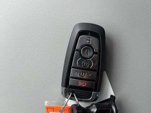 New 2026 Ford Explorer Active w/ Active Comfort Package image 21