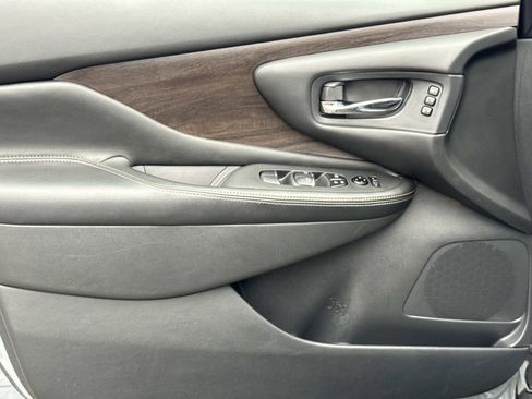 Used 2024 Nissan Murano Platinum w/ Cargo Package image 23