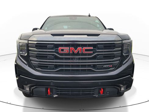 Used 2023 GMC Sierra 1500 AT4 w/ Technology Package AWD/4WD image 2