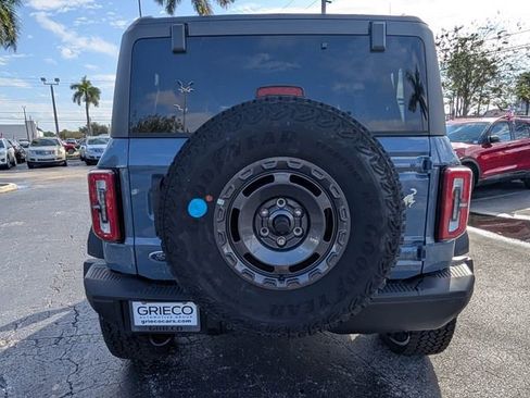 New 2025 Ford Bronco Badlands image 7