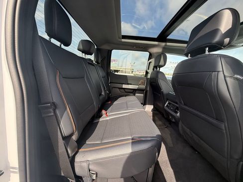 Used 2026 Ford F450 Lariat w/ Chrome Package image 21