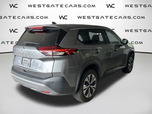 Used 2021 Nissan Rogue SV FWD image 8