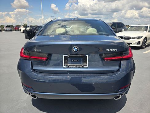 New 2026 BMW 330i xDrive Sedan w/ Premium Package AWD/4WD image 3
