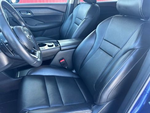 Used 2023 Nissan Rogue SL image 34