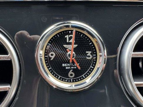 Used 2022 Bentley Continental GT AWD/4WD image 47
