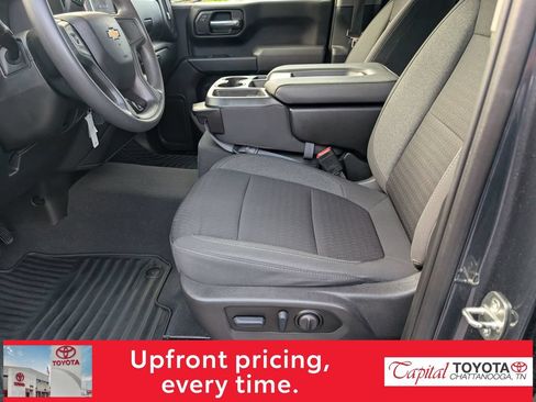 Used 2022 Chevrolet Silverado 1500 Custom AWD/4WD image 12