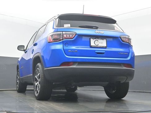 New 2026 Jeep Compass Limited image 41