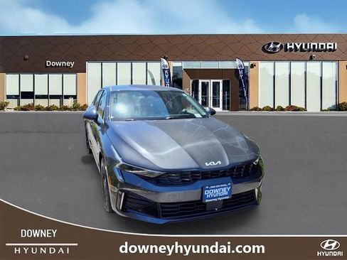 Used 2025 Kia K5 LXS FWD image 3