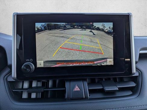 Used 2025 Toyota RAV4 XLE FWD image 13