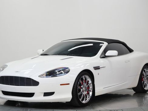 Used 2008 Aston Martin DB9 Volante RWD image 5