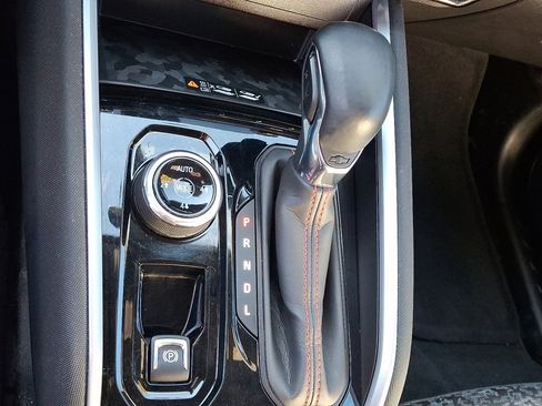 Used 2024 Chevrolet Colorado Z71 w/ Z71 Convenience Package 2 image 27