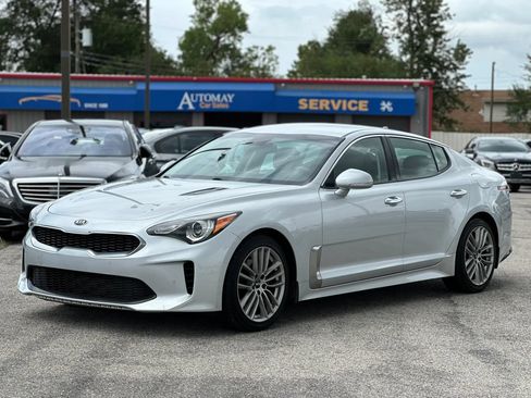 Used 2018 Kia Stinger RWD image 1