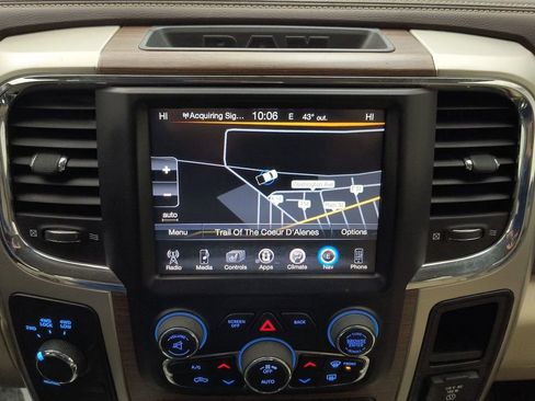 Used 2015 RAM 2500 Laramie w/ Convenience Group image 22