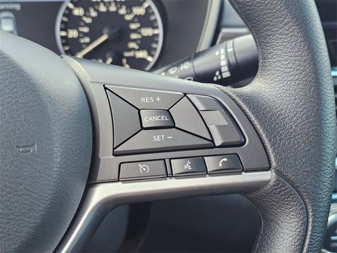 New 2025 Nissan Altima 2.5 SV w/ SV Special Edition Package image 34