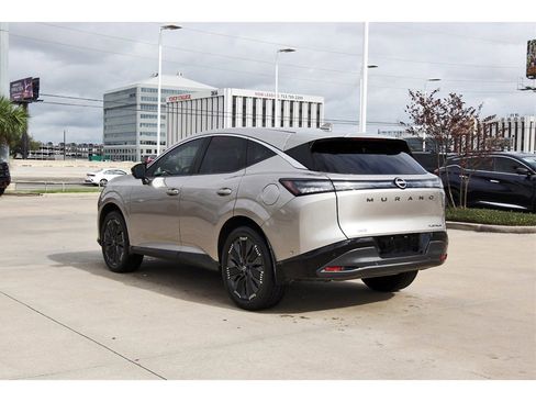 Used 2025 Nissan Murano Platinum image 4