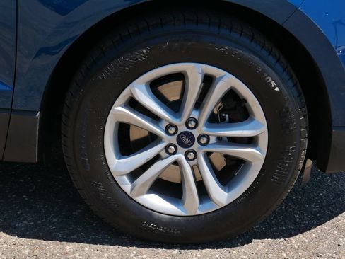 Used 2020 Ford Edge SEL w/ Convenience Package AWD/4WD image 7
