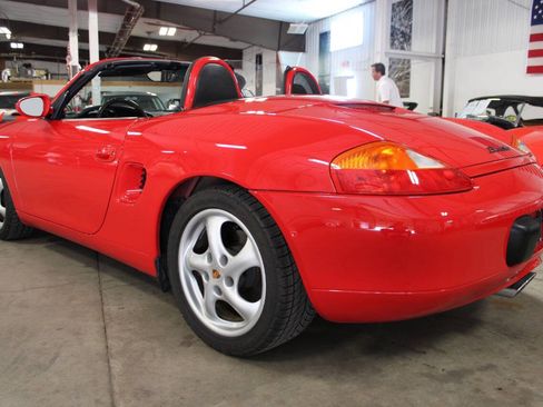Used 1997 Porsche Boxster RWD image 30