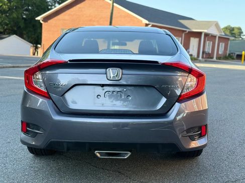 Used 2019 Honda Civic Sport image 5