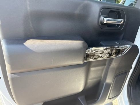 Used 2021 Chevrolet Silverado 1500 Custom Trail Boss w/ Realtree Special Edition AWD/4WD image 18