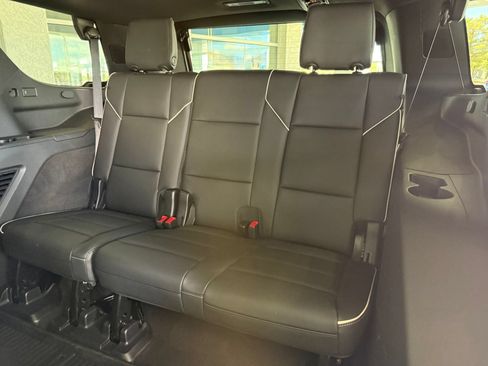 Used 2025 Cadillac Escalade Sport w/ LPO, Floor Liner Package AWD/4WD image 41