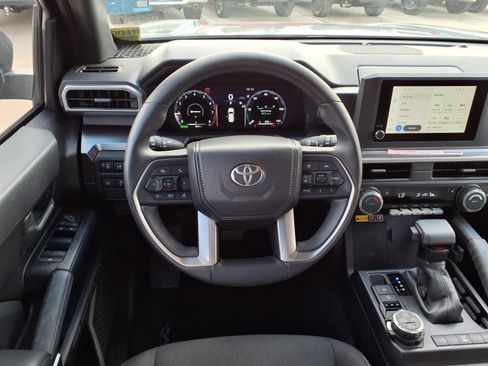 Certified 2026 Toyota 4Runner TRD Off-Road AWD/4WD image 16