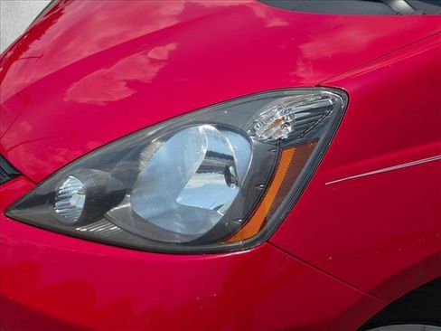 Used 2013 Honda Fit image 9