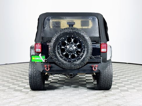 Used 2010 Jeep Wrangler Rubicon w/ Trailer Tow Group AWD/4WD image 7